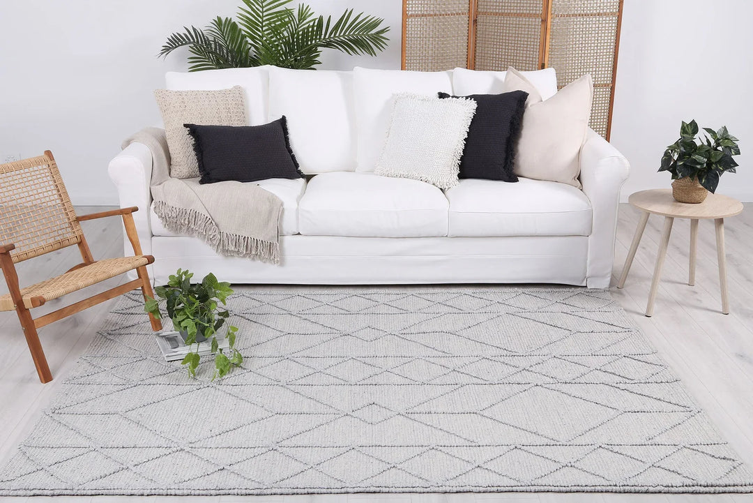 Tribeca Ivory Hand Woven FLoor Rug