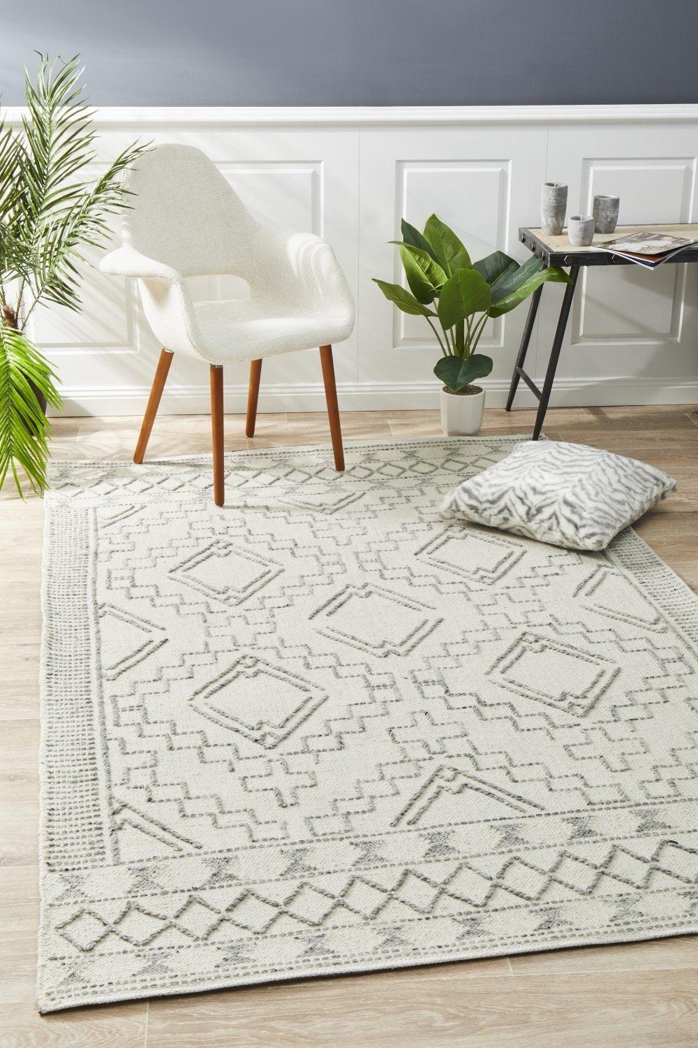 Knots Pure Wool Flat Woven Ivory Floor Rug