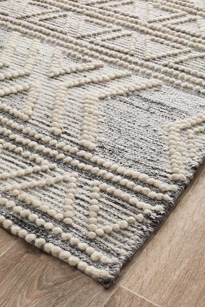 Hudson Silver Hand Woven Tribal Rug