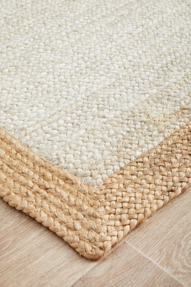 Knots Noosa White Natural Jute Floor Rug